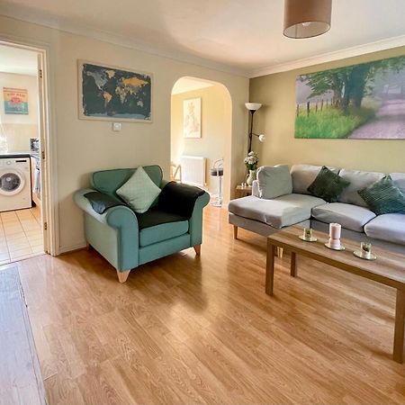 3 Bedroom Detached House Wellingborough Buitenkant foto